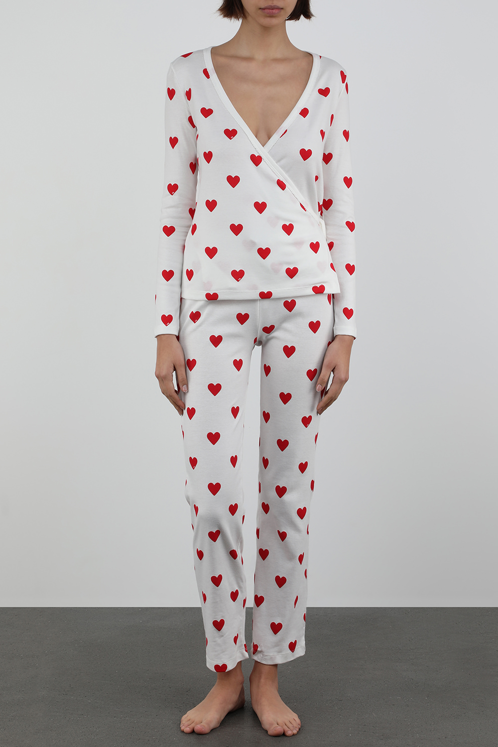 חולצת פיג'מה ארוכה עם לבבות בגוון לבן